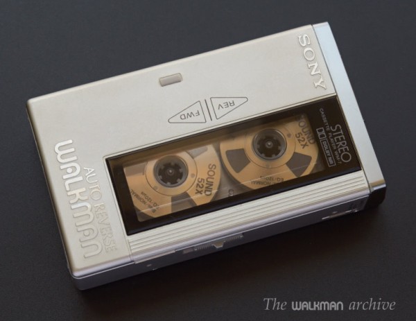 SONY WM-7 world’s first auto-reverse Walkman | The Walkman Archive