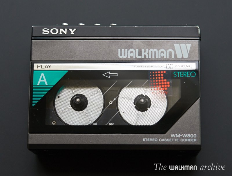 SONY WALKMAN WM-W800 NEW OLD STOCK DOUBLE CASSETTE PLAYER/RECORDER